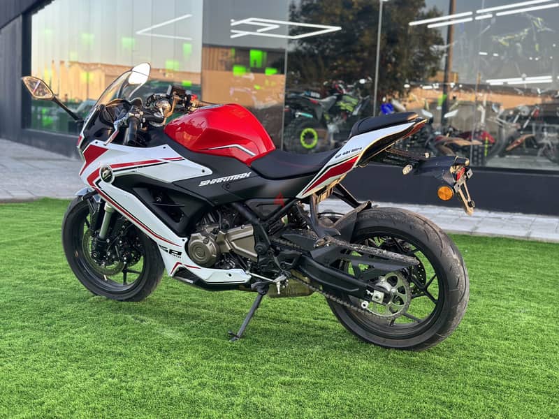 SHARMAX GP 401 Ultra WITH WARRANTY (sport bike دراجة نارية رياضية) 1