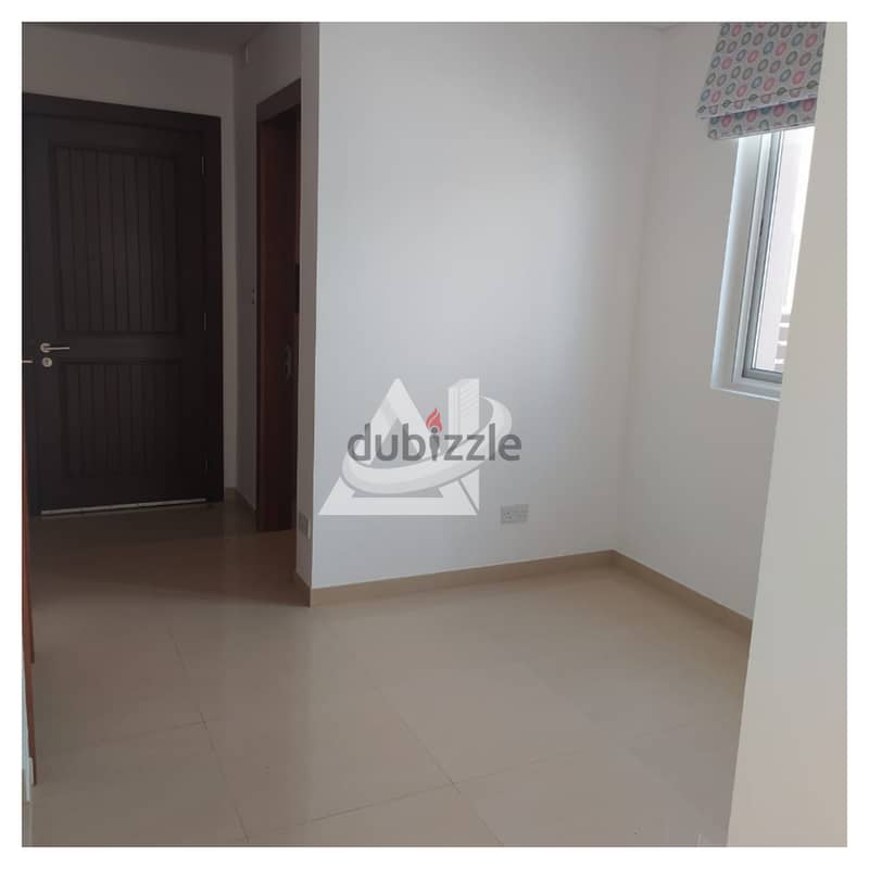 ADTW03 *Well-Maintained 3BHK Townhouse for Rent in The Wave 16