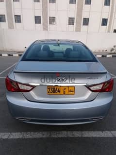 Hyundai Sonata 2011 0