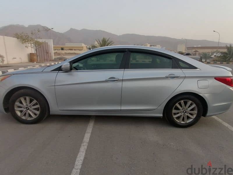 Hyundai Sonata 2011 8