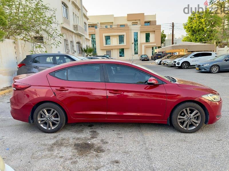 Hyundai Elantra 2017 1