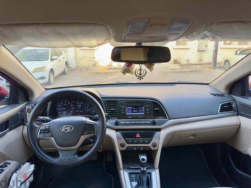 Hyundai Elantra 2017 4