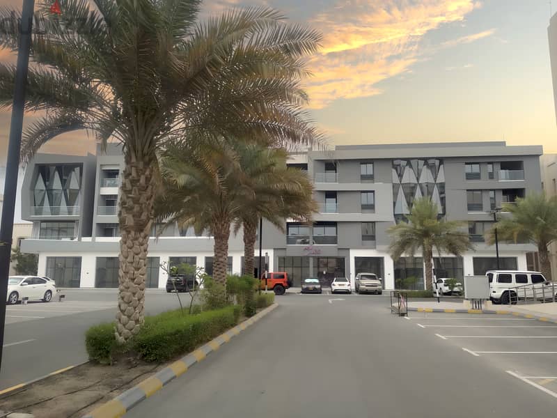 2 Bedroom Apartment with Parking in Orchid Mawaleh For Sale 6