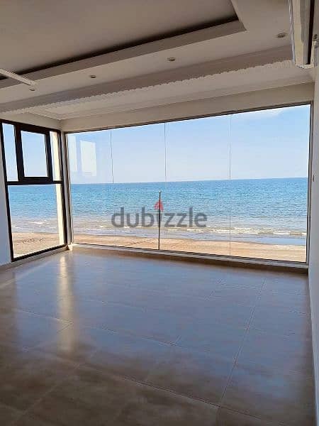 Luxury villa for rent in Sohar with direct sea view 4