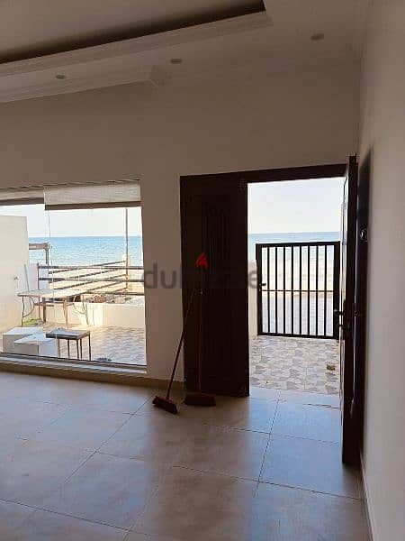 Luxury villa for rent in Sohar with direct sea view 11