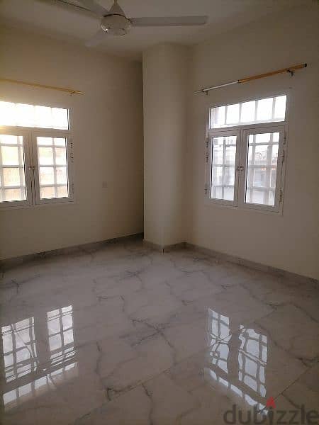 Apartment for rent for families only close to the Corniche 16