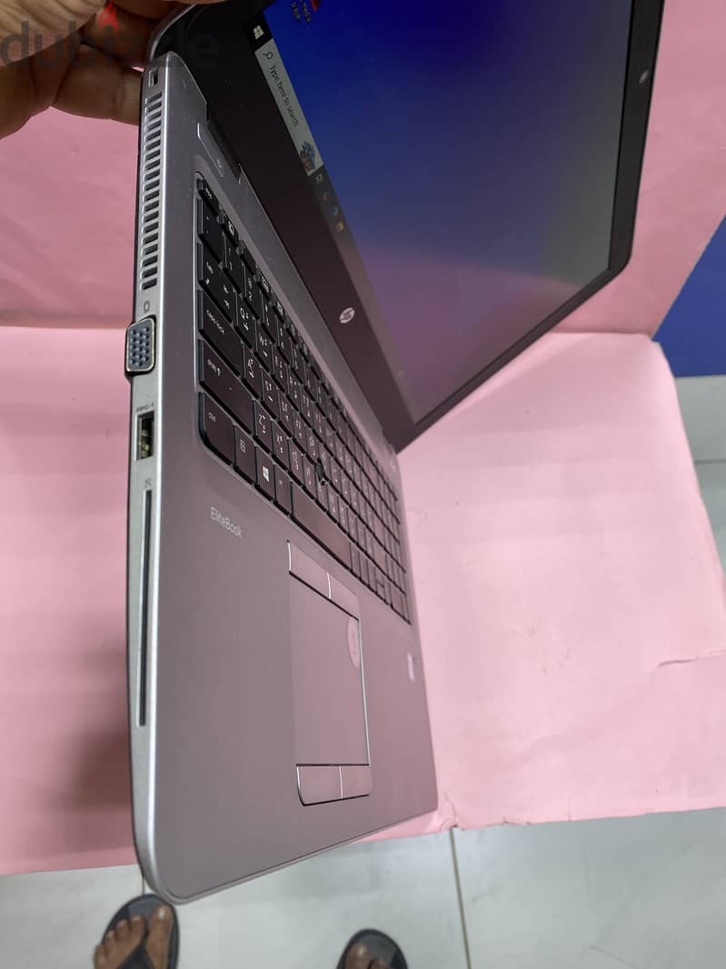 HP CORE I7 16GB RAM 512GB SSD 15.6 INCH SCREEN 3