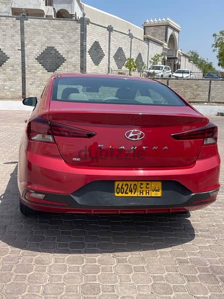 Hyundai Elantra 2020 5