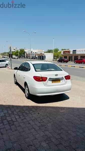 Hyundai Elantra 2010 3