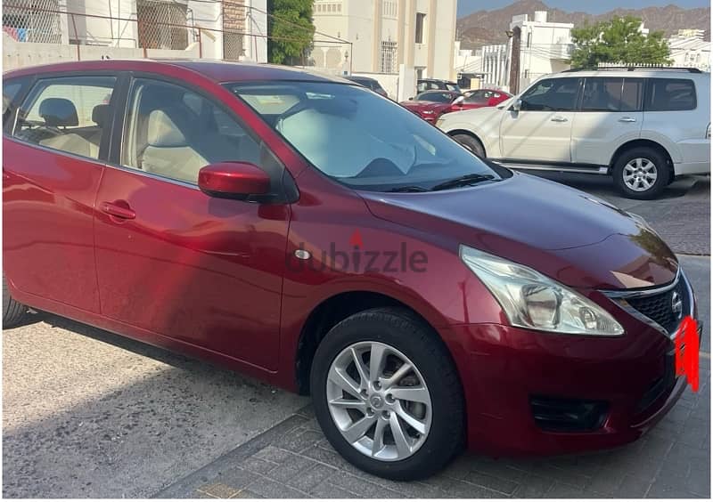 Nissan Tiida 2014 1.6 SV 2