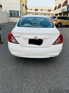 Nissan Sunny 2013 0