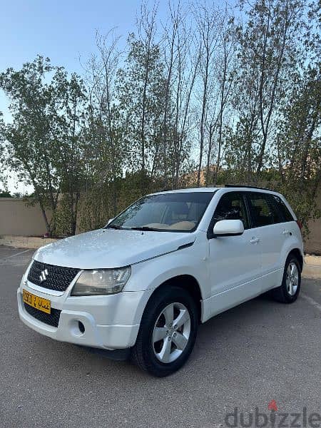 Suzuki Grand Vitara 2012 1