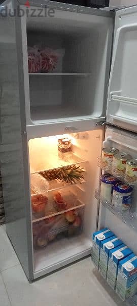 New refrigerator, used for only five months 4