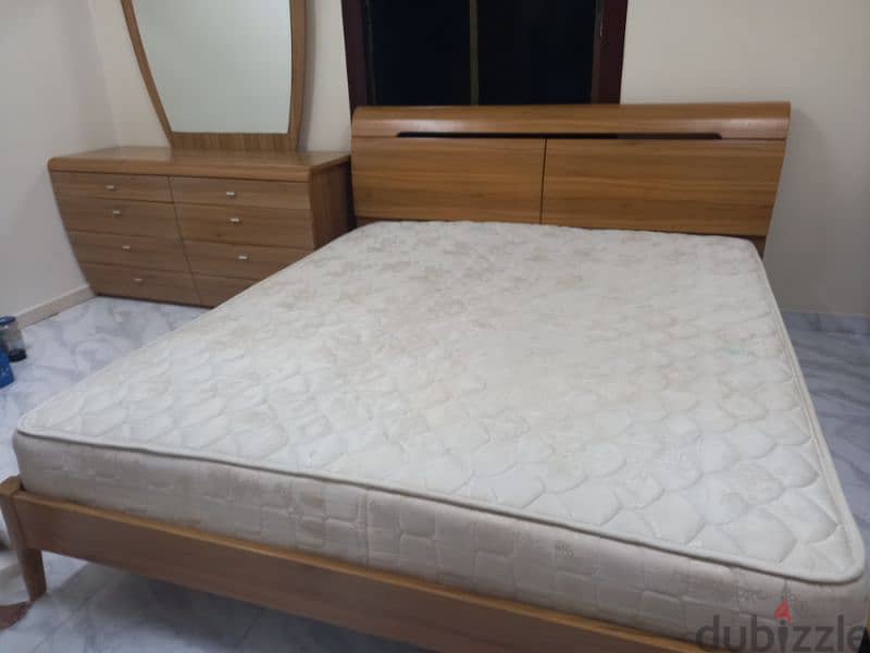 Bedroom set for sale 7