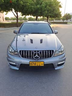 Mercedes-Benz C250 2013 full neat and clean