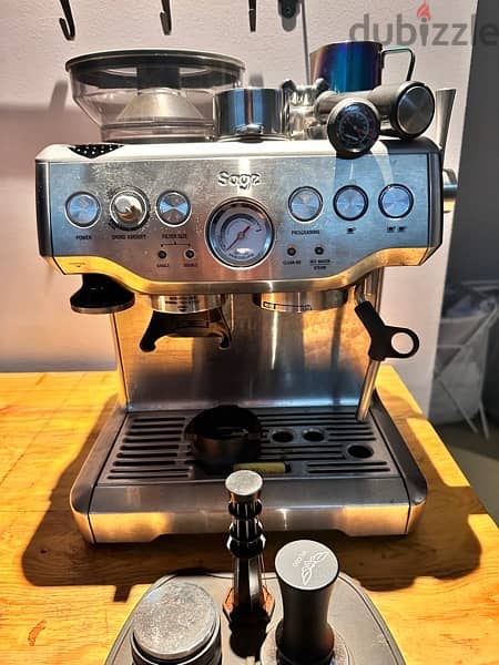 مكينة قهوه مع ملحقاتها coffee machine sage 0