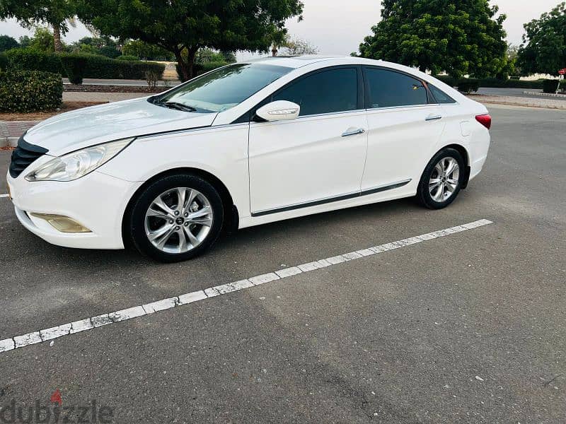 Hyundai Sonata 2011 3