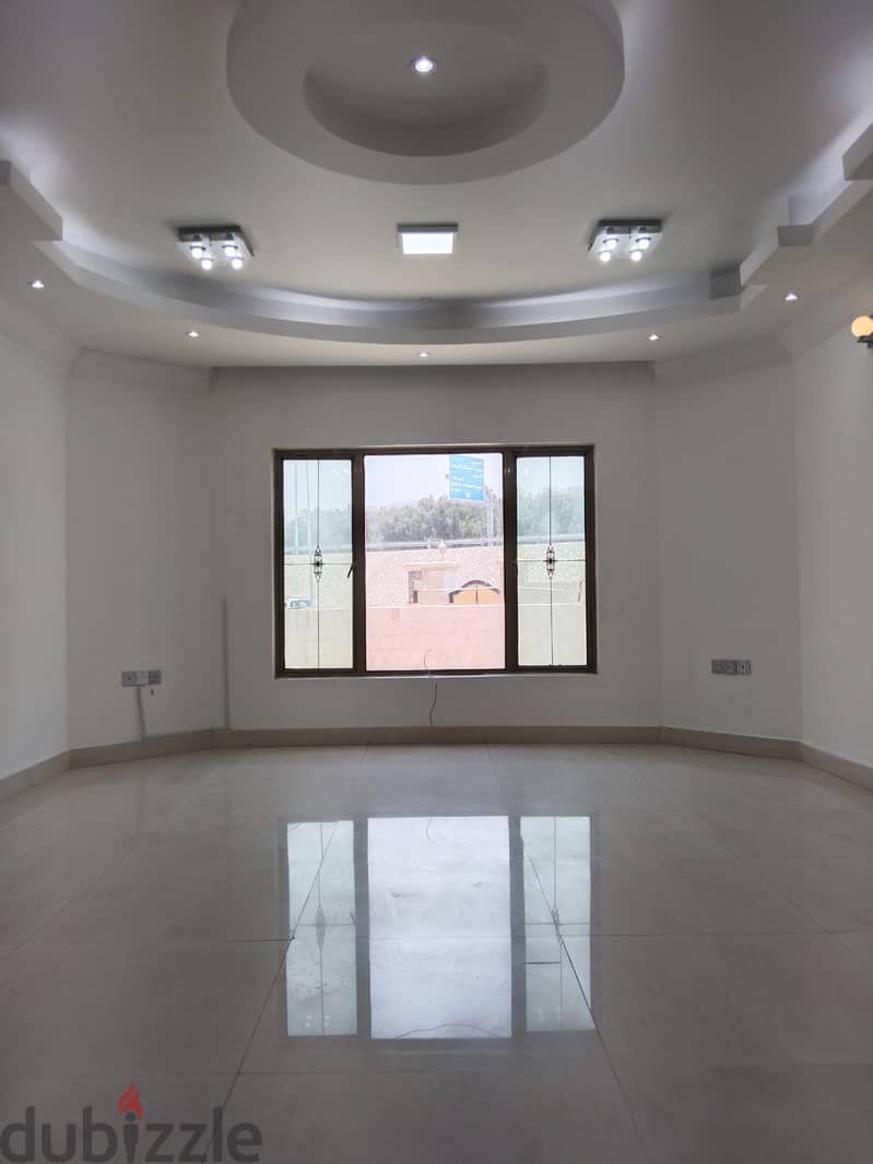 ME2 |  5 Bhk Commercial Villa For Rent In Khuwair 16