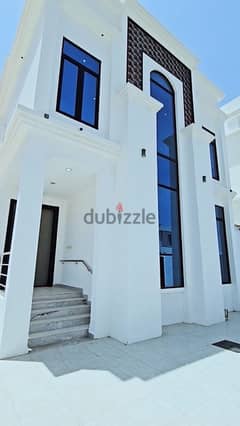 Luxury villa for rent in Bousher, price 800 OMR 0