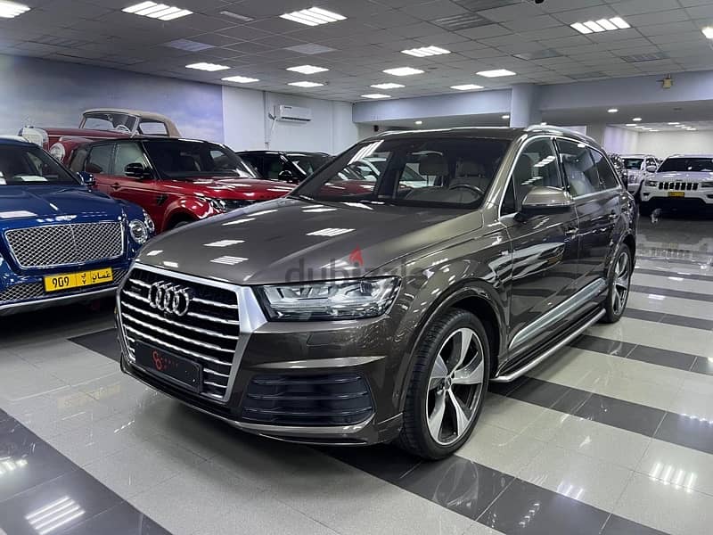 Audi Q7 2017 1