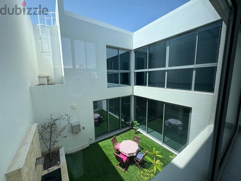 3 BR + 1 Maid’s Room Courtyard Villa in Al Mouj 10