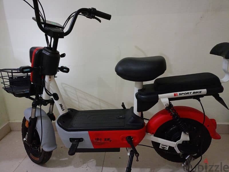 Electric Scooter for Sale in Salalah Awqad 2