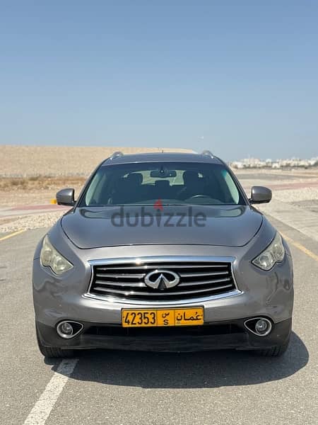 Infiniti FX45/FX35 2012 1