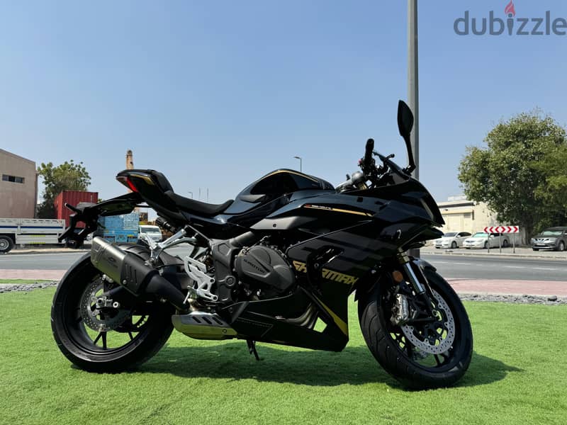 SHARMAX GP 881 Ultra WITH WARRANTY (sport bike دراجة نارية رياضية) 1