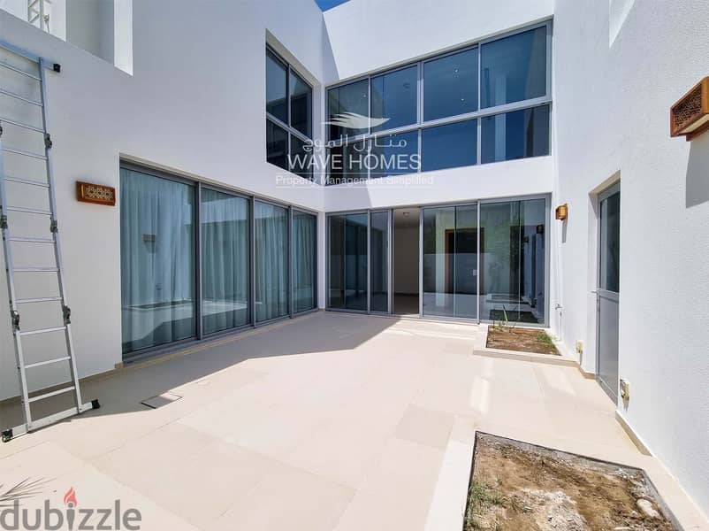 Modern 3 Bed Villa for rent in Al Mouj 5