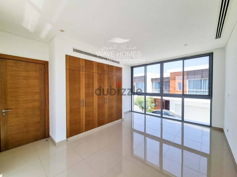 Modern 3 Bed Villa for rent in Al Mouj 17