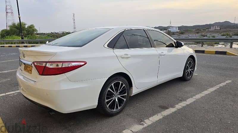 Toyota Camry 2017 4