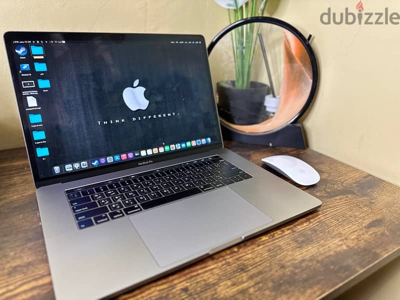 للبيع بشكل عاجل macbook pro 1