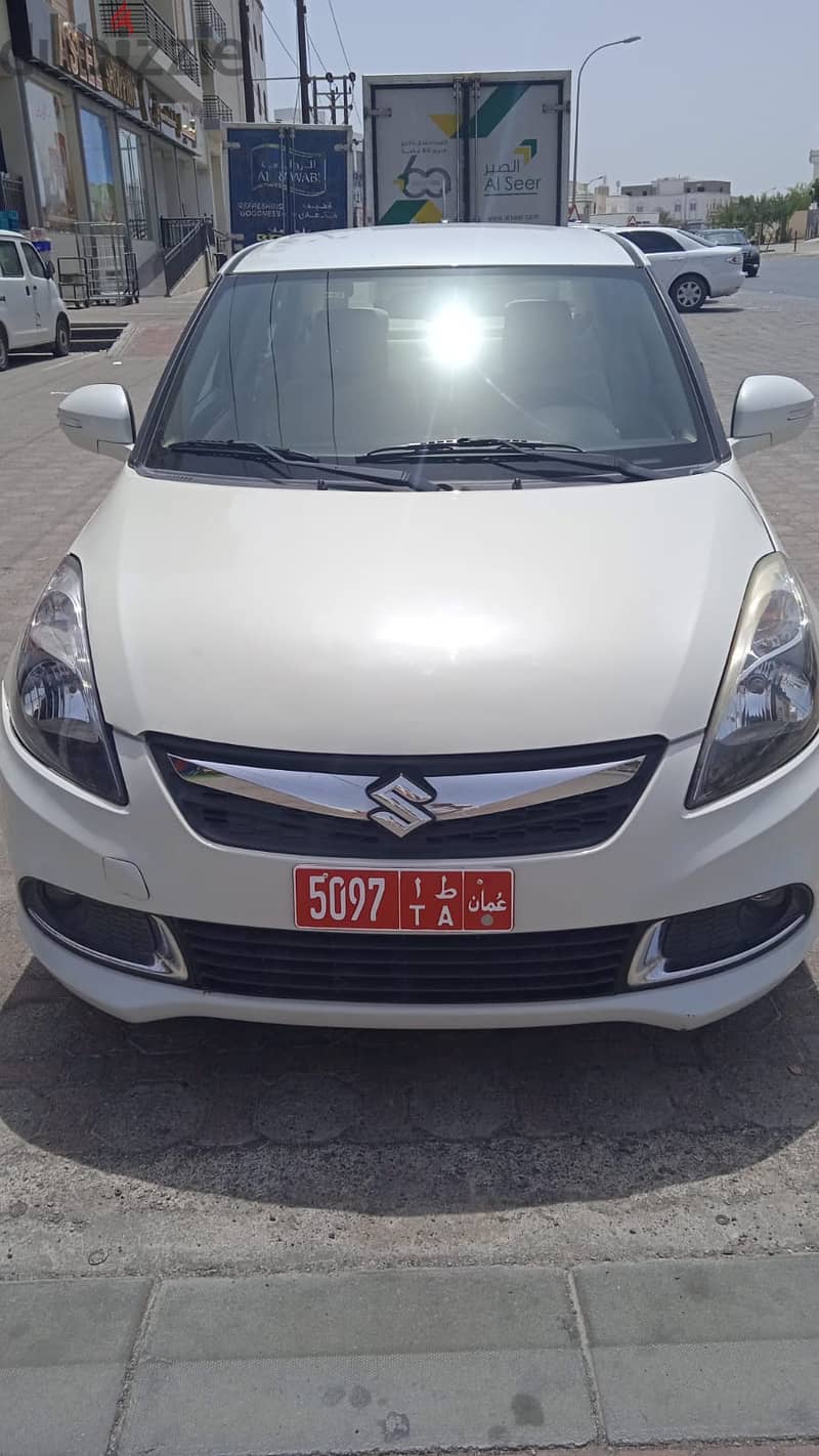 Suzuki Swift White 4