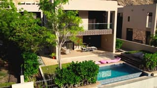 4-BR luxury villa/furnished/10% advance payment/2-years installments