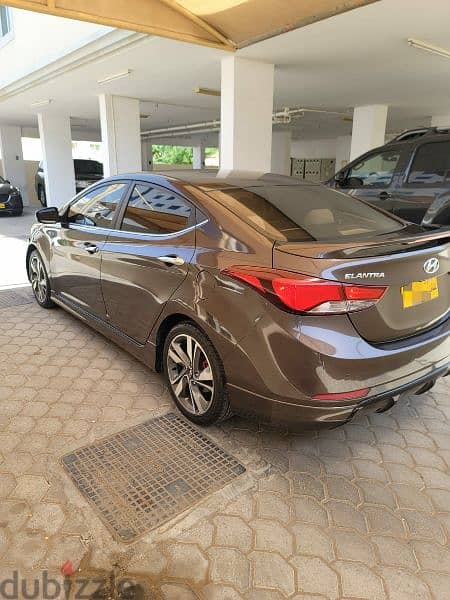 Hyundai Elantra 2016 1