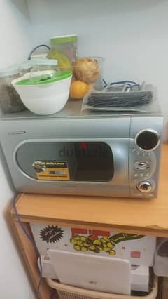 Micro Oven for sale call 9304 6439 0