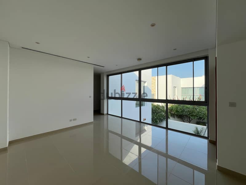 3 Bedroom Courtyard Villa for Rent in Al Mouj 9