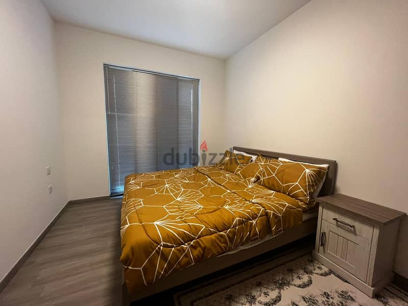 2 BR Fully Furnished Modern Flat in Boulevard Tower - Muscat Hills 6