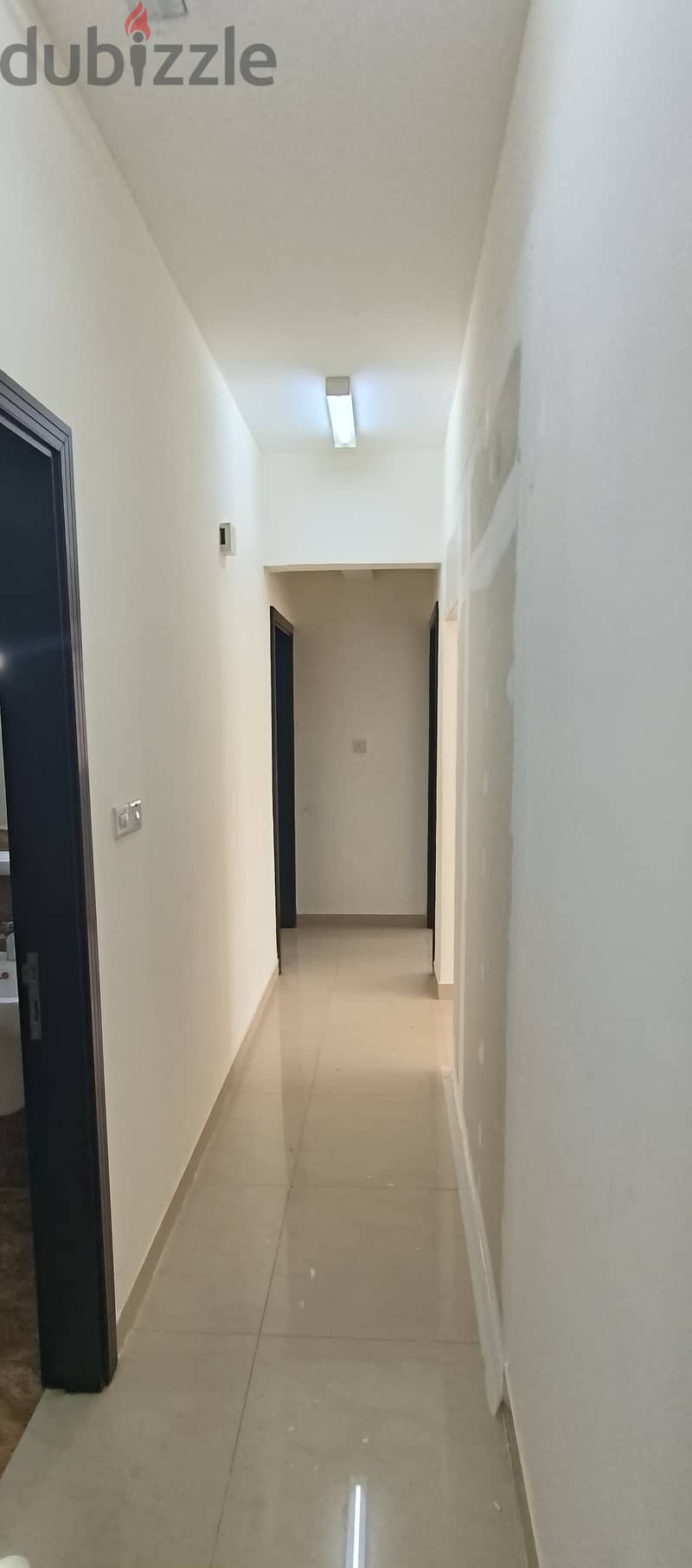 A Modern 2 BHK in south muwaleh Built in wardrobes 13