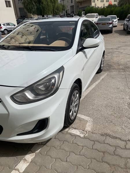 Hyundai Accent 2013 9