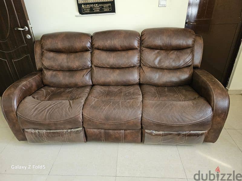 Sofa cum Recliner 0