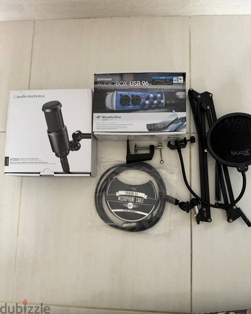 Audio technica AT2020 + Sound interface prosonus + mic arm full microp 1