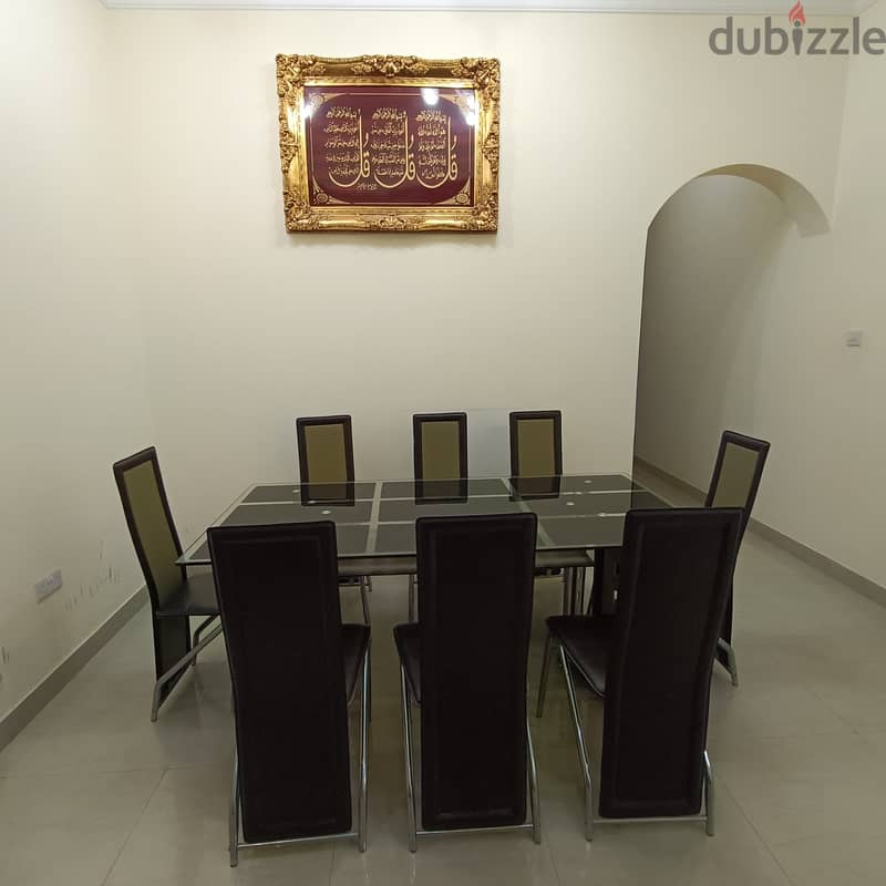 8 seater dining table 0