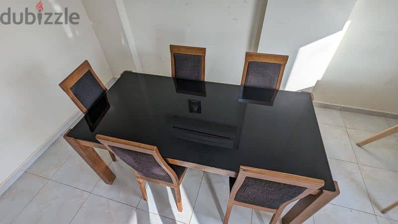 Dining table with Glass top & 5 Chairs 0