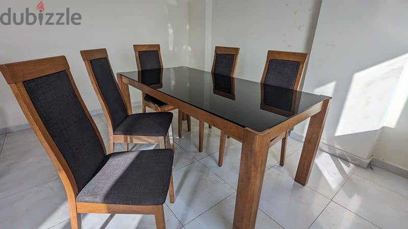 Dining table with Glass top & 5 Chairs 1