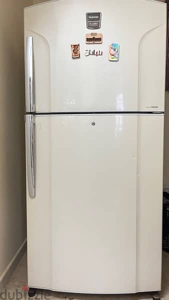 toshiba refrigerator only 40 OMR 1