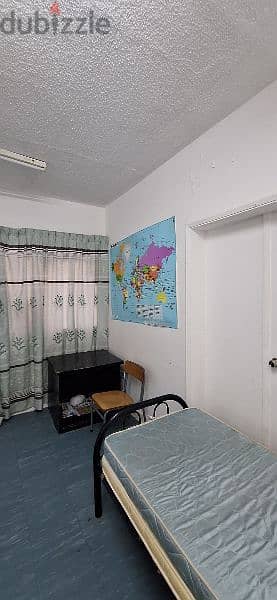 Room in Ruwi for single Executive 1