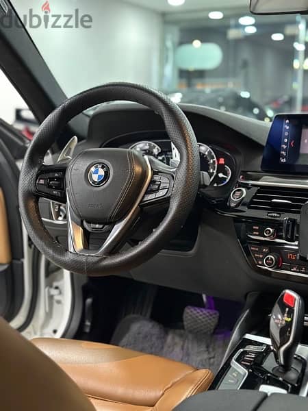 BMW 5-Series 2019 7