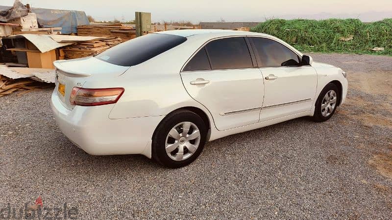 Toyota Camry 2011 1