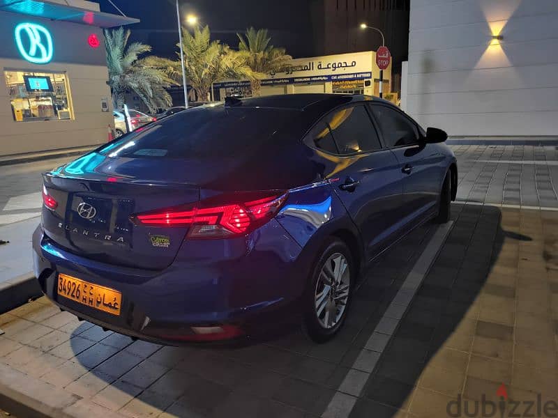 Hyundai Elantra 2019 1